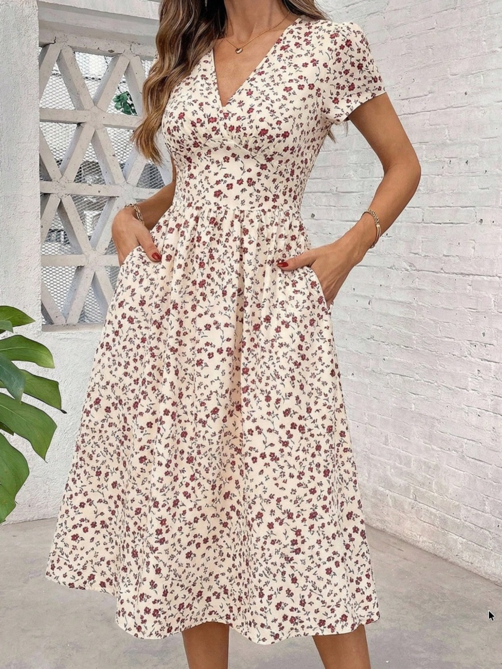 Classic Floral Print V neck Pockets Puff Sleeve Midi Dress - Picture 3 of 5